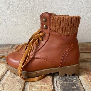 Lace up Boots for girls